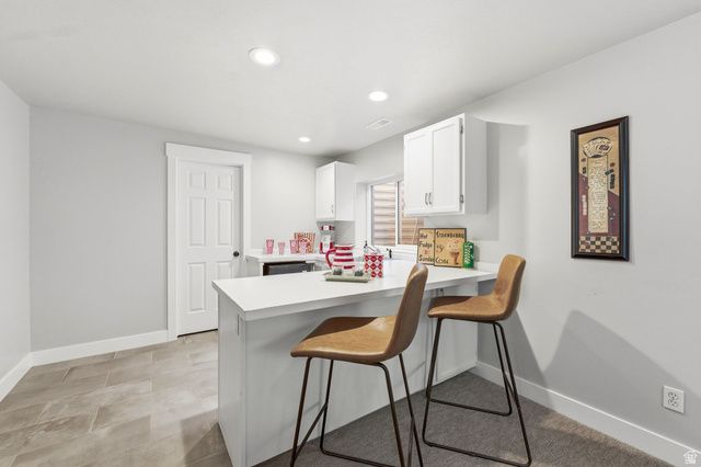 1405 E VINTRY LN, Murray, UT 84121