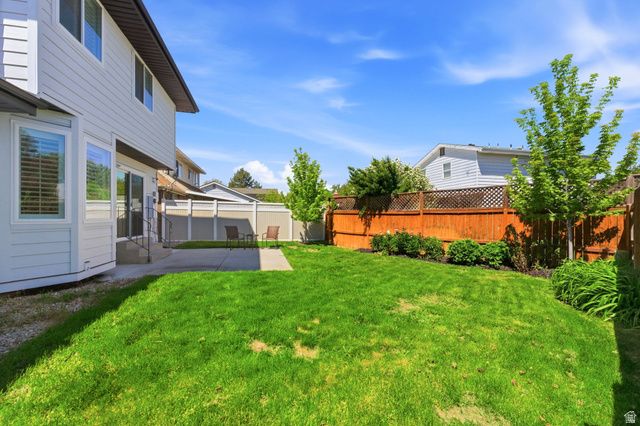 1405 E VINTRY LN, Murray, UT 84121
