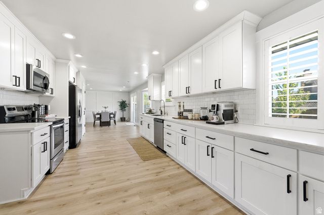 1405 E VINTRY LN, Murray, UT 84121