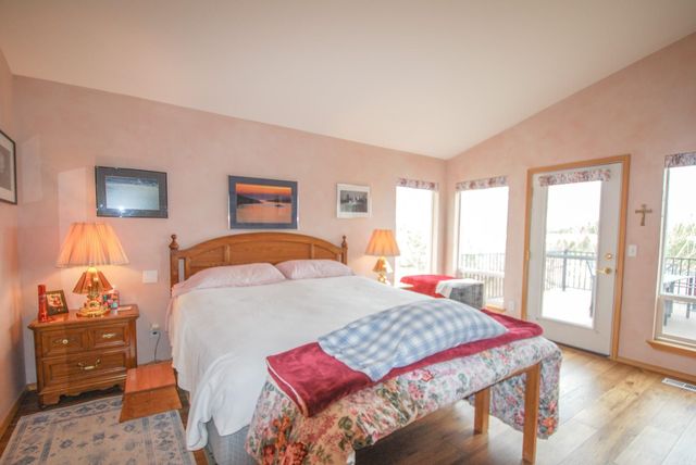 19215 E Riverwalk Ln, Spokane Valley, WA 99016