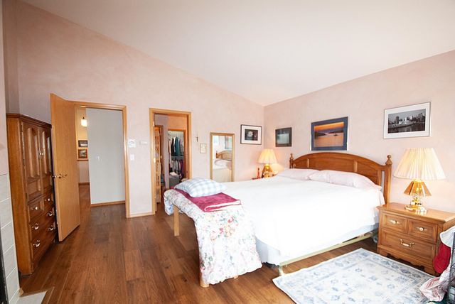 19215 E Riverwalk Ln, Spokane Valley, WA 99016