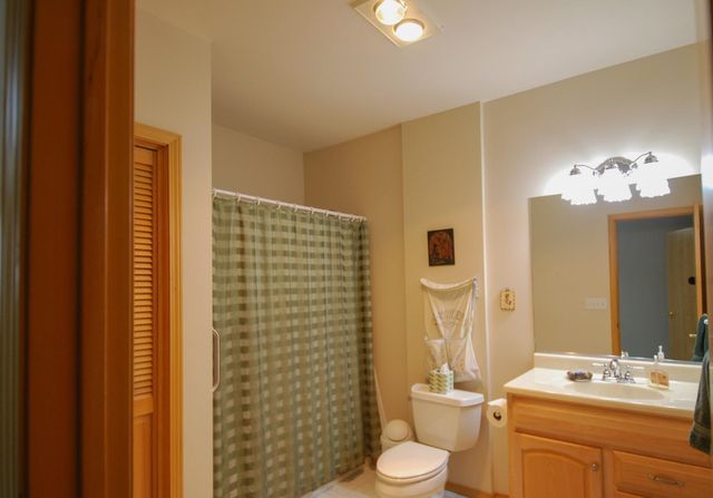 19215 E Riverwalk Ln, Spokane Valley, WA 99016