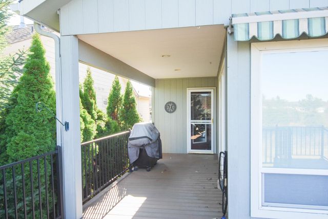 19215 E Riverwalk Ln, Spokane Valley, WA 99016