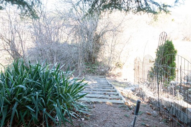 19215 E Riverwalk Ln, Spokane Valley, WA 99016