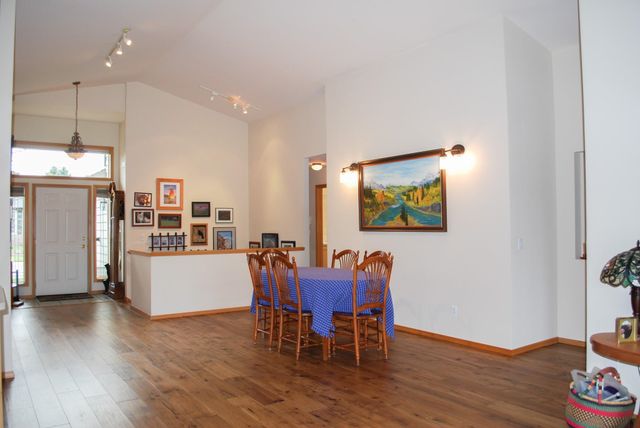 19215 E Riverwalk Ln, Spokane Valley, WA 99016