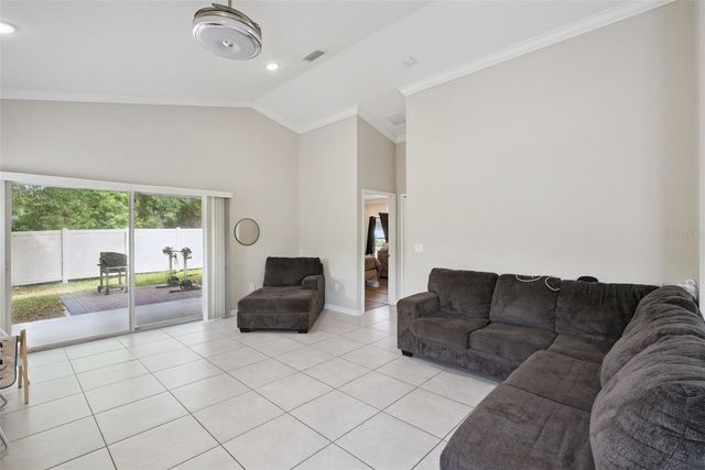 520 S KENTUCKY AVENUE, Deland, FL 32724