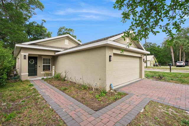 520 S KENTUCKY AVENUE, Deland, FL 32724