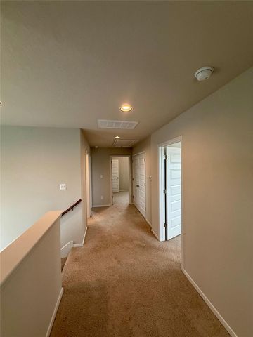 212 Lake Placid RUN, Elgin, TX 78621