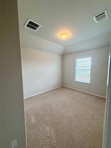212 Lake Placid RUN, Elgin, TX 78621