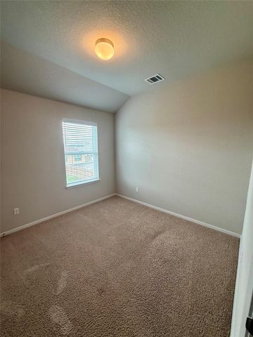 212 Lake Placid RUN, Elgin, TX 78621