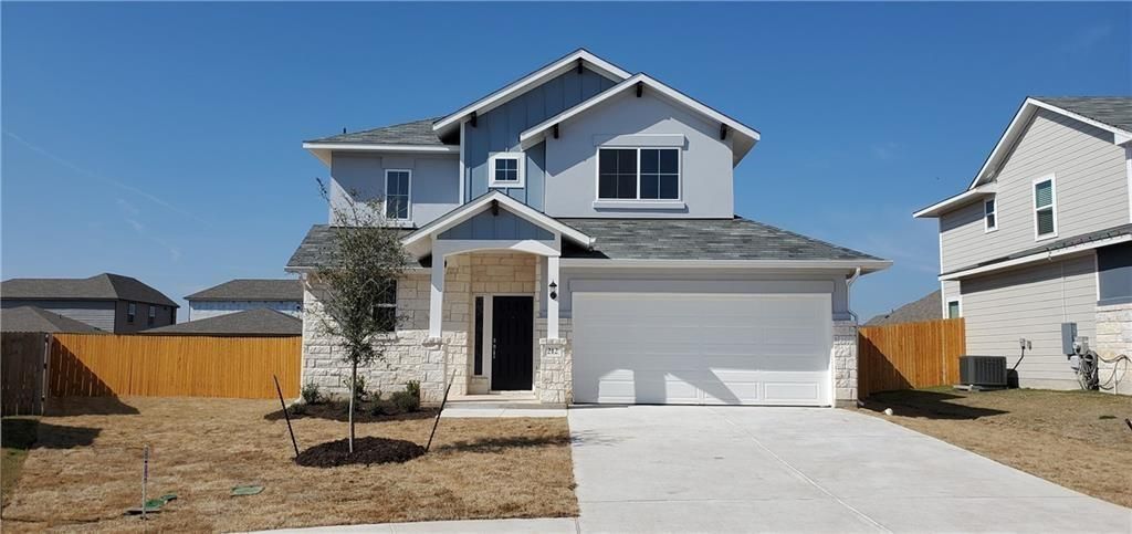 212 Lake Placid RUN, Elgin, TX 78621
