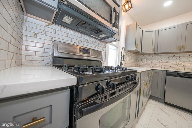 236 MILL ST, Darby, PA 19023