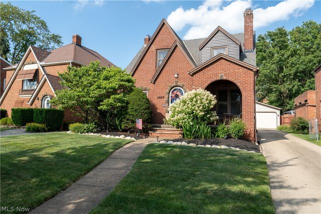 3687 Warren Road, Cleveland, OH 44111