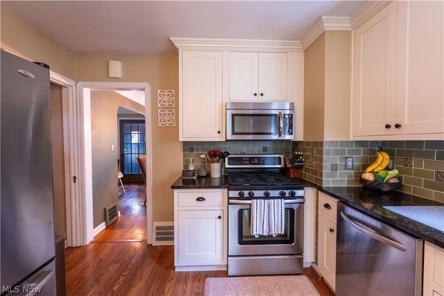 3687 Warren Road, Cleveland, OH 44111