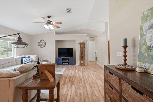 18145 NW 250TH TERRACE, High Springs, FL 32643