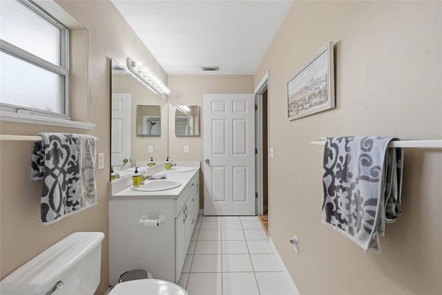 18145 NW 250TH TERRACE, High Springs, FL 32643