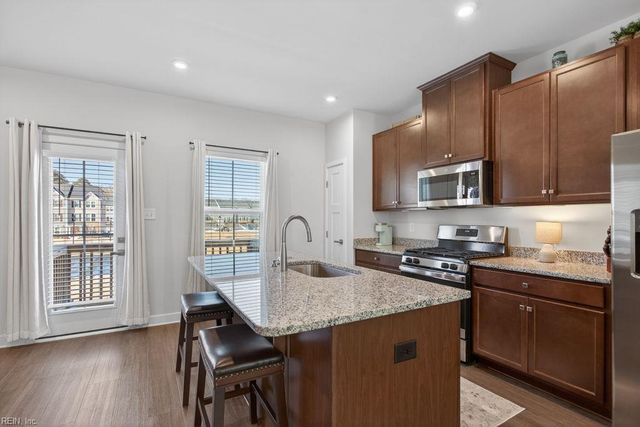 117 Pocosin PATH, Poquoson, VA 23662