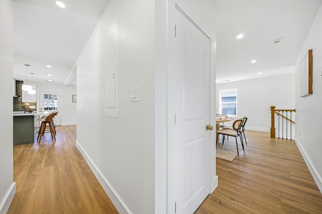 54 Rangeley Rd 2, Newton, MA 02465