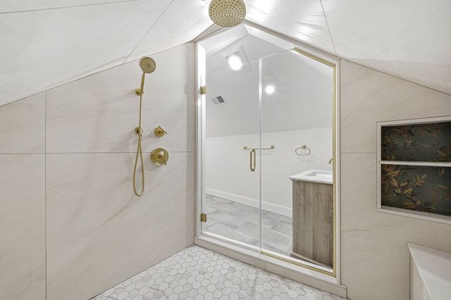 54 Rangeley Rd 2, Newton, MA 02465