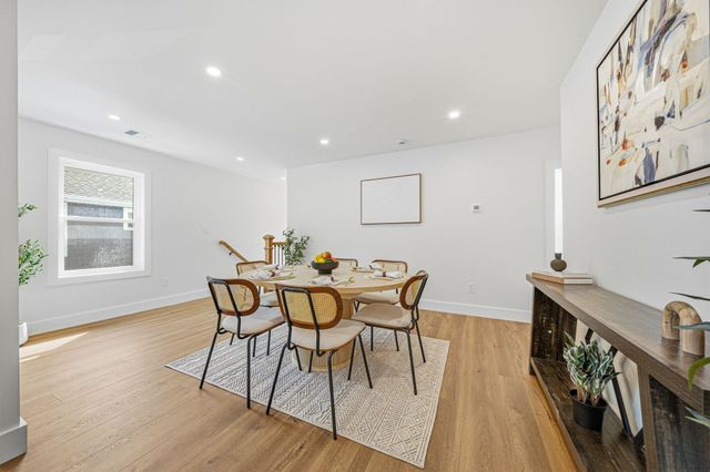 54 Rangeley Rd 2, Newton, MA 02465