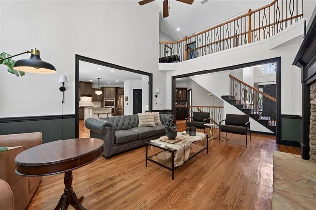 211 Cedarhurst Drive, Canton, GA 30115