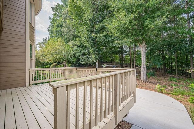 211 Cedarhurst Drive, Canton, GA 30115