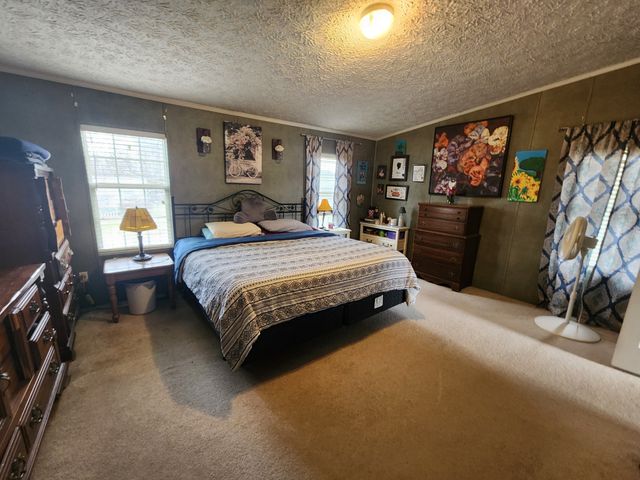 1110 Hunt St, Winchester, TN 37398