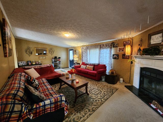 1110 Hunt St, Winchester, TN 37398