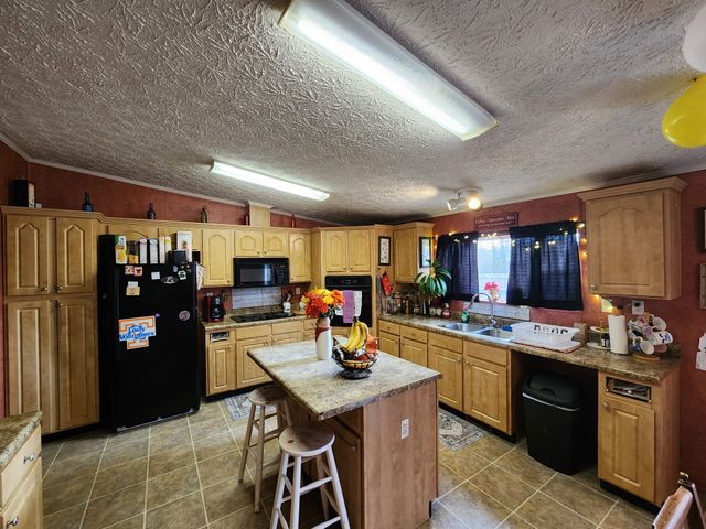 1110 Hunt St, Winchester, TN 37398