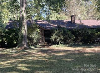 7409 Alexander Road, Charlotte, NC 28270