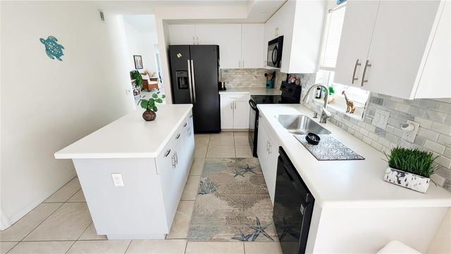 4925 PEPPERWOOD PLACE, Venice, FL 34293