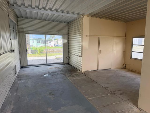 2041 SW 84th Avenue, Davie, FL 33324