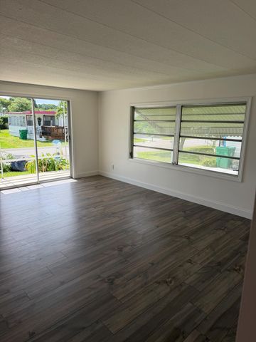 2041 SW 84th Avenue, Davie, FL 33324