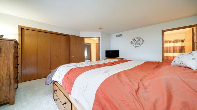 13116 Springhill Drive, Winnebago, IL 61088