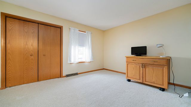 13116 Springhill Drive, Winnebago, IL 61088