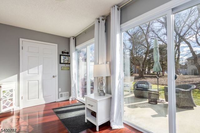 3302 Pinhorn Dr, Bridgewater Twp., NJ 08807