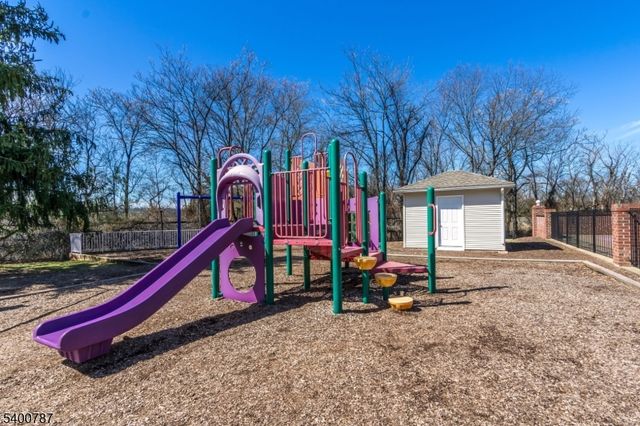 3302 Pinhorn Dr, Bridgewater Twp., NJ 08807