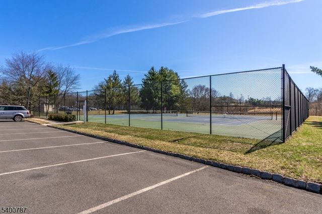 3302 Pinhorn Dr, Bridgewater Twp., NJ 08807