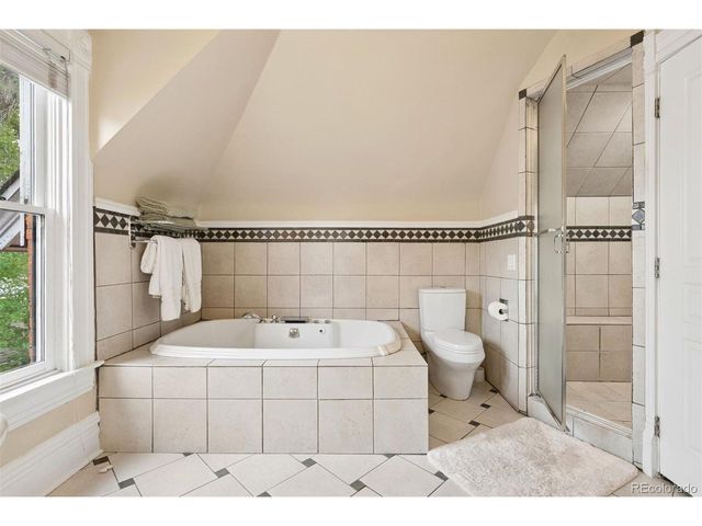 1360 N Corona St, Denver, CO 80218