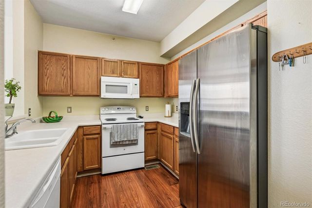 9758 Laredo Street 39C, Commerce City, CO 80022