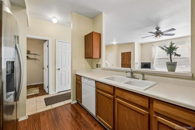 9758 Laredo Street 39C, Commerce City, CO 80022