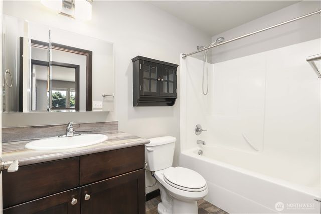369 Hocker Street, Coupeville, WA 98239