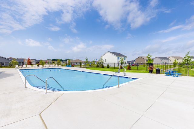 10929 Green Place, Winfield, IN 46307