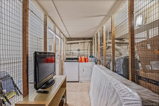 6607 242nd Street 13D, Little Neck, NY 11362