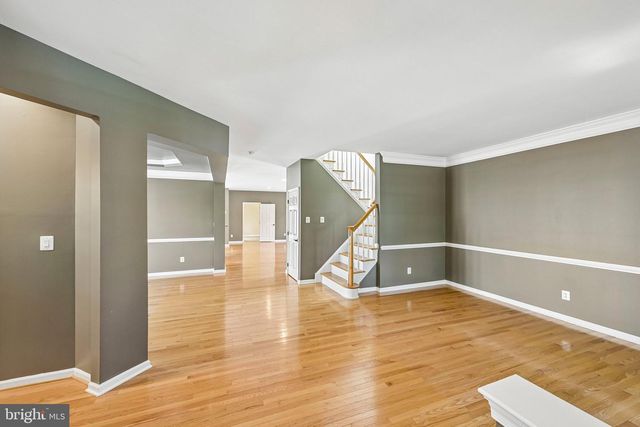 30 WRIGHT DR, Chesterfield, NJ 08515