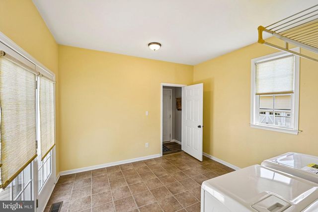 30 WRIGHT DR, Chesterfield, NJ 08515