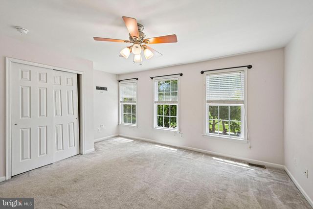 30 WRIGHT DR, Chesterfield, NJ 08515