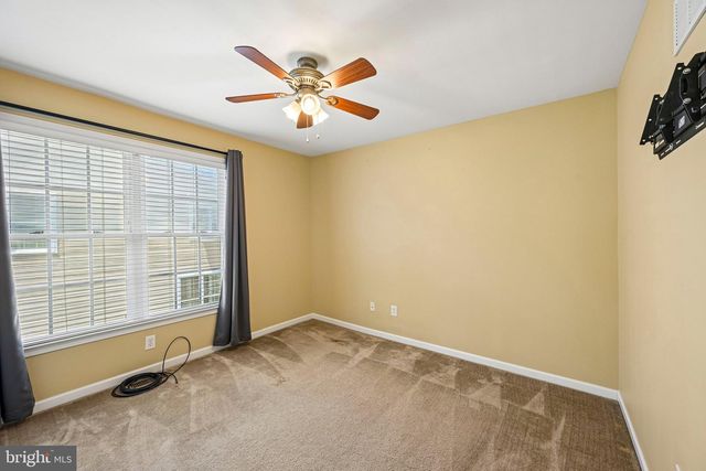 30 WRIGHT DR, Chesterfield, NJ 08515