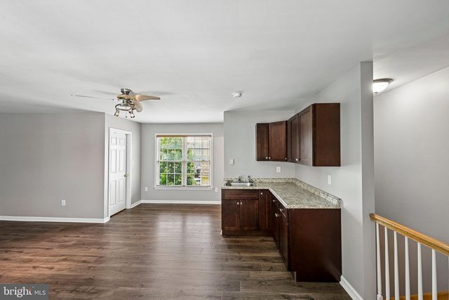 30 WRIGHT DR, Chesterfield, NJ 08515