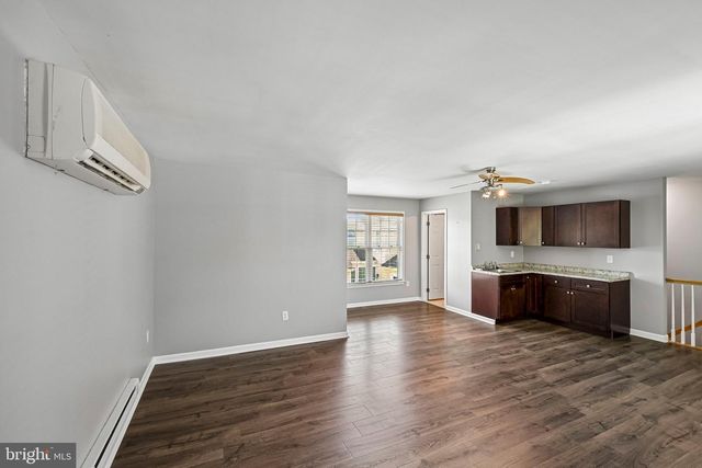 30 WRIGHT DR, Chesterfield, NJ 08515